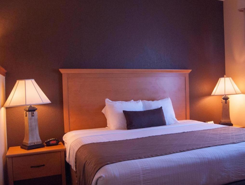 Best Western Locust Grove Inn And Suites Exterior foto
