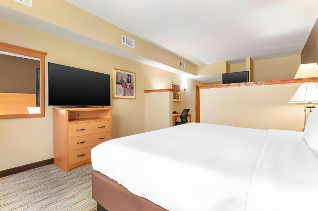 Best Western Locust Grove Inn And Suites Exterior foto