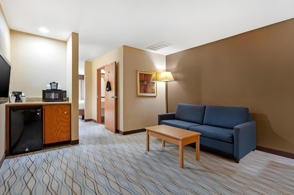 Best Western Locust Grove Inn And Suites Exterior foto